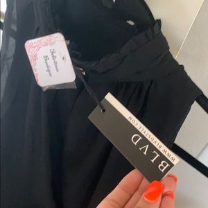 BLVD Tops - Stunning chic NEW WITH TAGS BLVD top BLVD Tops - Stunning chic NEW WITH TAGS BLVD top
